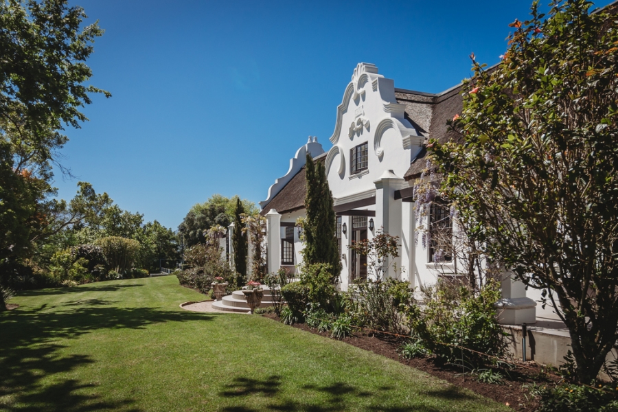 5 Bedroom Property for Sale in Glenwood Western Cape